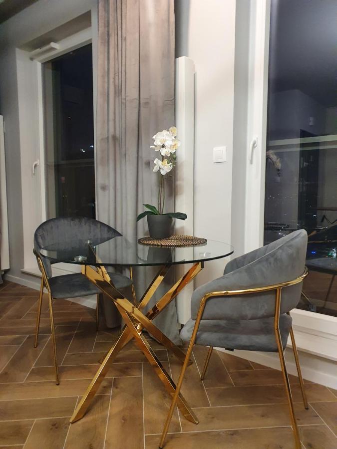 15 Pietro Sokolska 30 Towers Apartments - New- Lux- Parking- Sauna- Gym- And Good View From 15Th Floor Katowice Luaran gambar